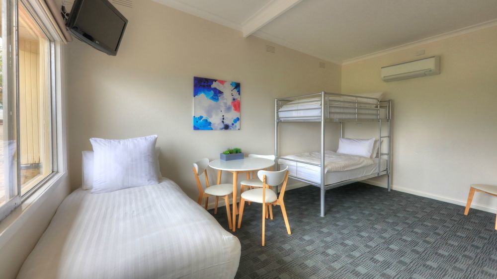 Corryong Hotel Motel Exterior photo